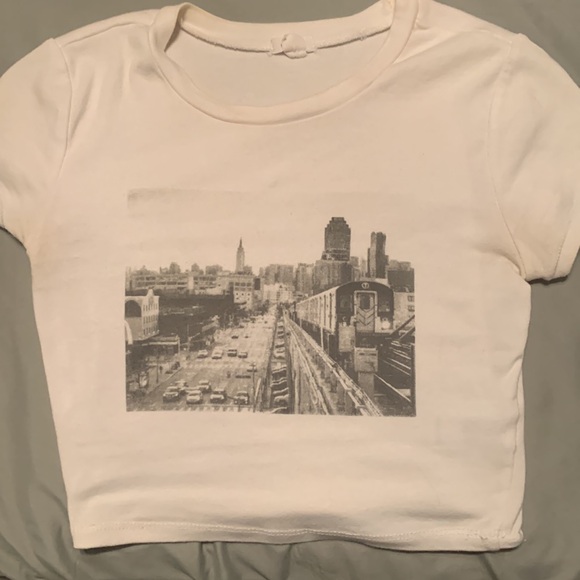 Garage Basic white t-shirt with graphic design. - Picture 2 of 2